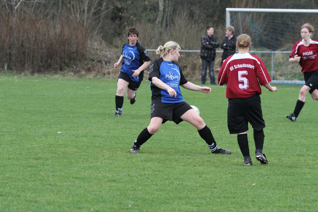 Bild 55 - Frauen am 3.4.11